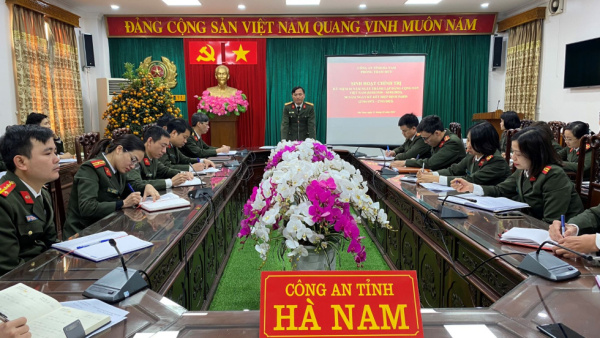 Phòng Tham mưu tổ chức sinh hoạt chính trị nhân kỷ niệm 93 năm Ngày thành lập Đảng Cộng sản Việt Nam và kỷ niệm 50 năm Ngày ký Hiệp định Paris.