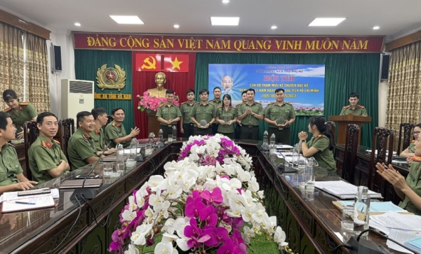 Hội thi cán bộ Tham mưu kể chuyện về Bác Hồ nhân dịp 133 năm Ngày sinh Chủ tịch Hồ Chí Minh