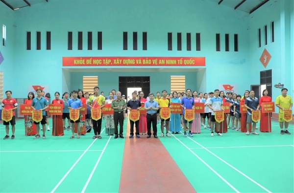 Khối thi đua Nội chính tỉnh: Giao lưu thể thao chào mừng kỷ niệm 78 năm Quốc khánh nước Cộng hòa xã hội chủ nghĩa Việt Nam