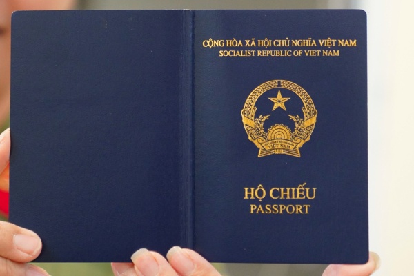 Quy định về hủy giá trị sử dụng hộ chiếu đối với trường hợp công dân không nhận hộ chiếu