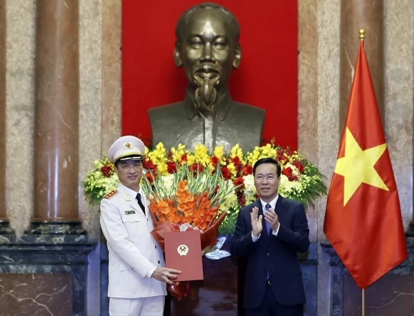 Chủ tịch nước quyết định thăng cấp bậc hàm đối với Thứ trưởng Nguyễn Duy Ngọc
