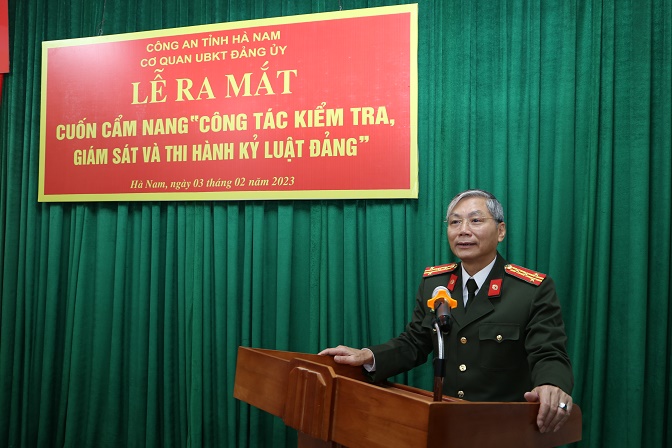 Đại tá Kiều Hữu Tuyển Phó Bí Thư Đảng uỷ, Chủ